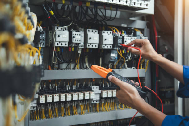 Best Local Electrician Companies  in Champlin, MN